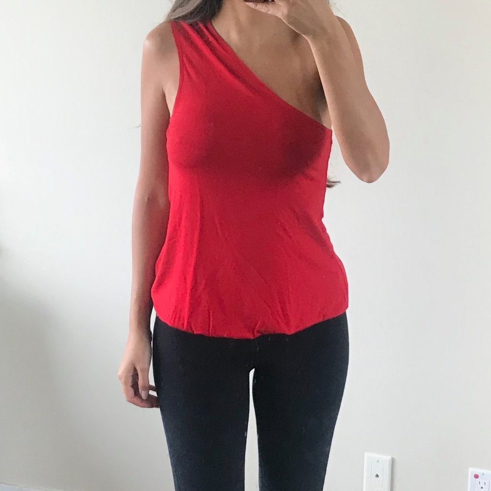 one shoulder top